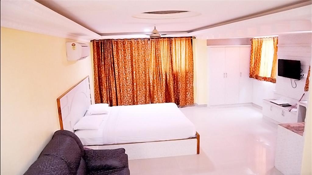Hariharan Residency - Poonamallee Hotel Chennai Esterno foto